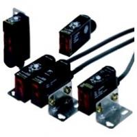 欧姆龙 OMRON E3S-LS3PW 2M 欧姆龙 E3S-A系列 放大器内藏光电开关（中型）