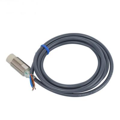 OMRON/欧姆龙 E2E-X2D1-N-Z 2M BY OMS 圆柱标准型接近传感器